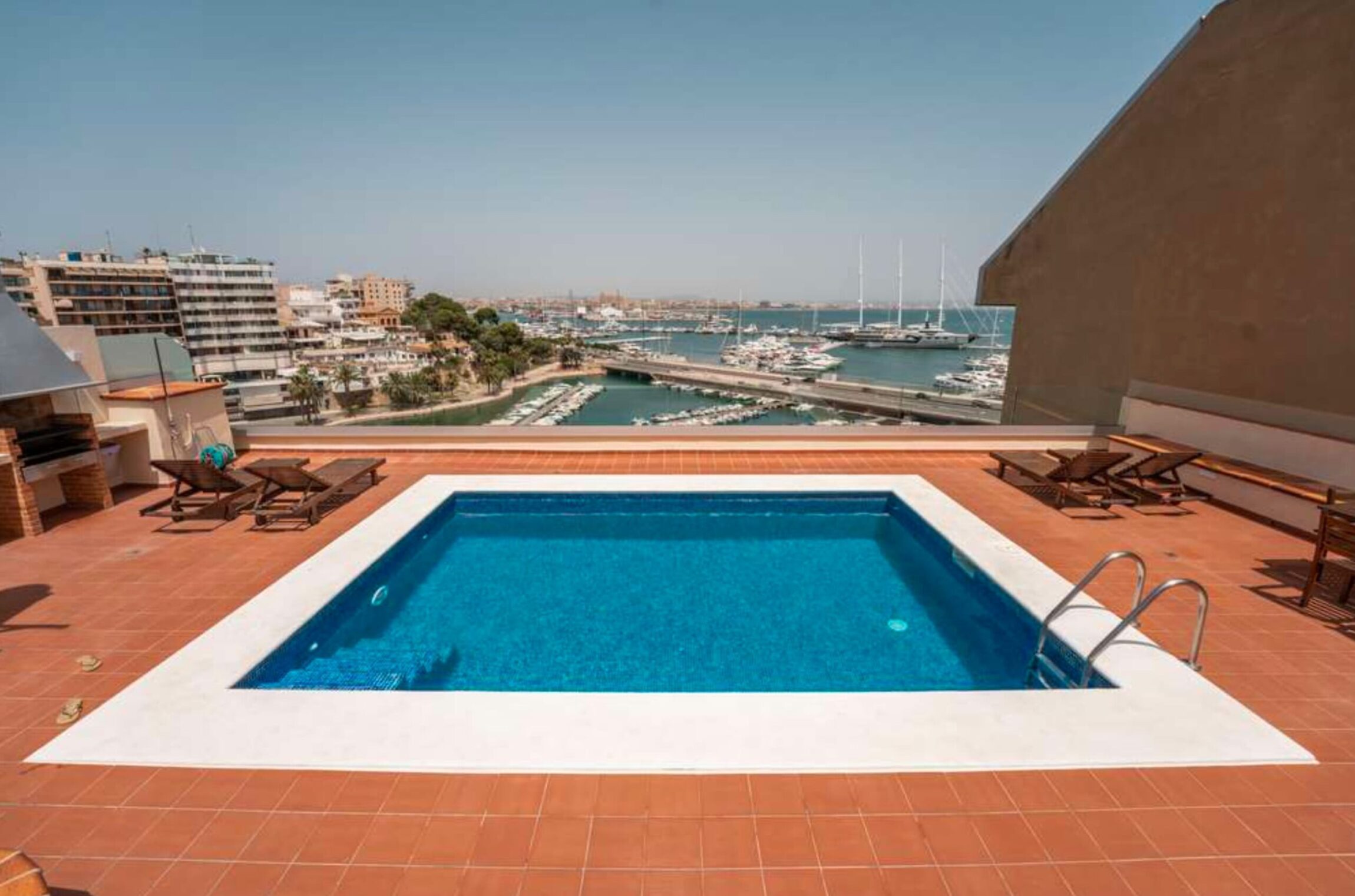 Penthouse Palma mit einzigartigen Meerblick über den Hafen52.28