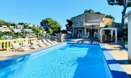Luxus Villa in Calvia mit Meerblick Panorama