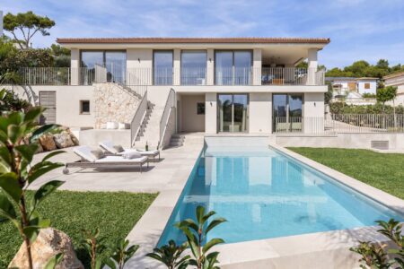Luxusvilla in Plamanova Mallorca kaufen in besten Qualität mit Meerblick 1