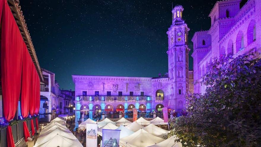 Weihnachtsmarkt am Pueblo Español